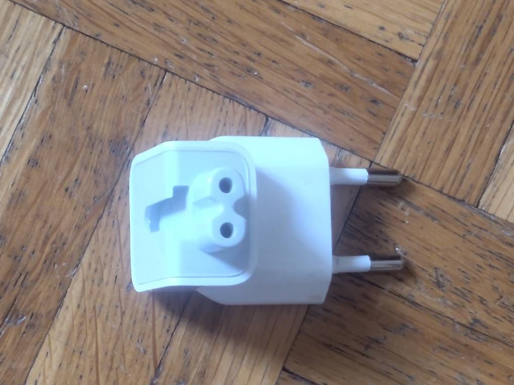 Apple Unità & Adattatore: Apple Stromstecker – Usato da Wohlen AG venduto da gnabbr