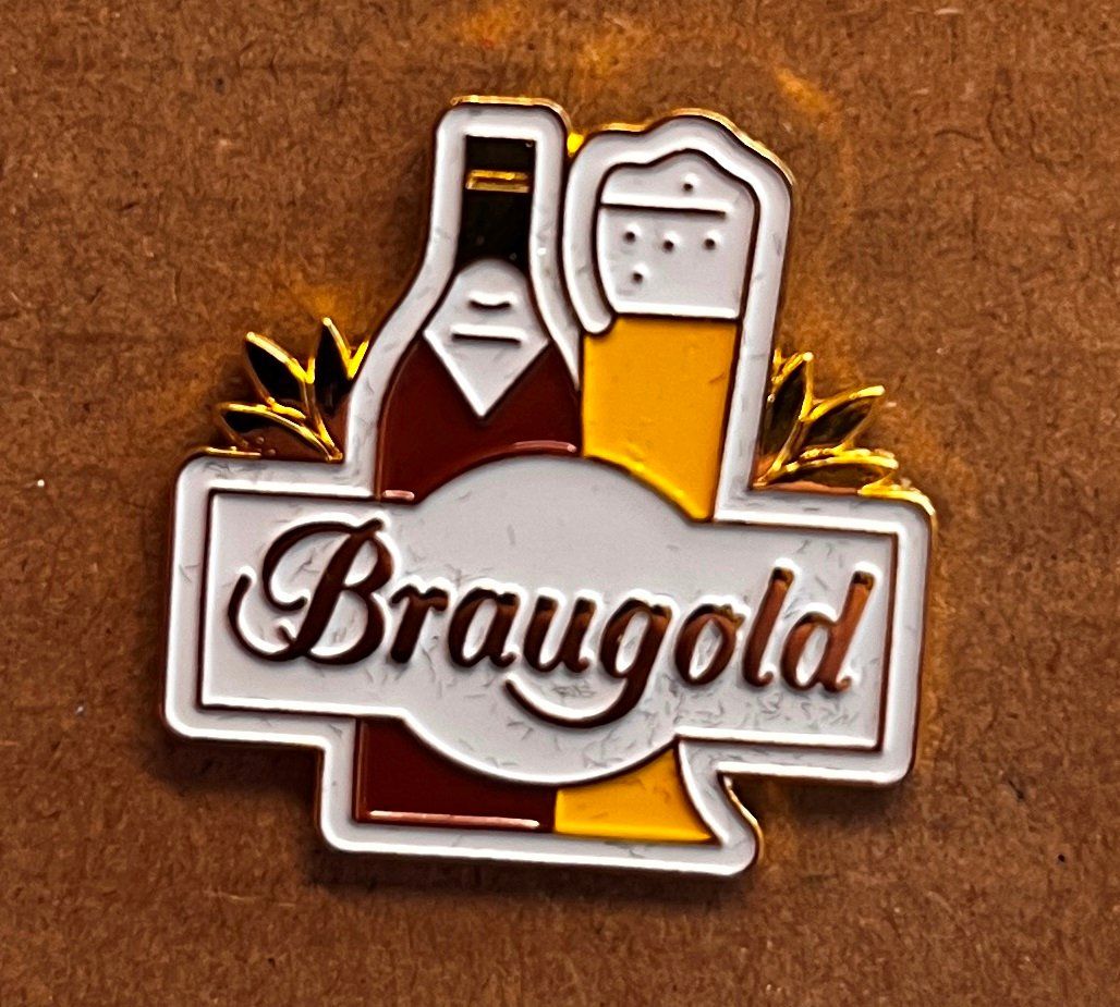 Plaketten & Abzeichen: Pin, Eichhof Bier Braugold – Gebraucht aus Obernau von Wgnom