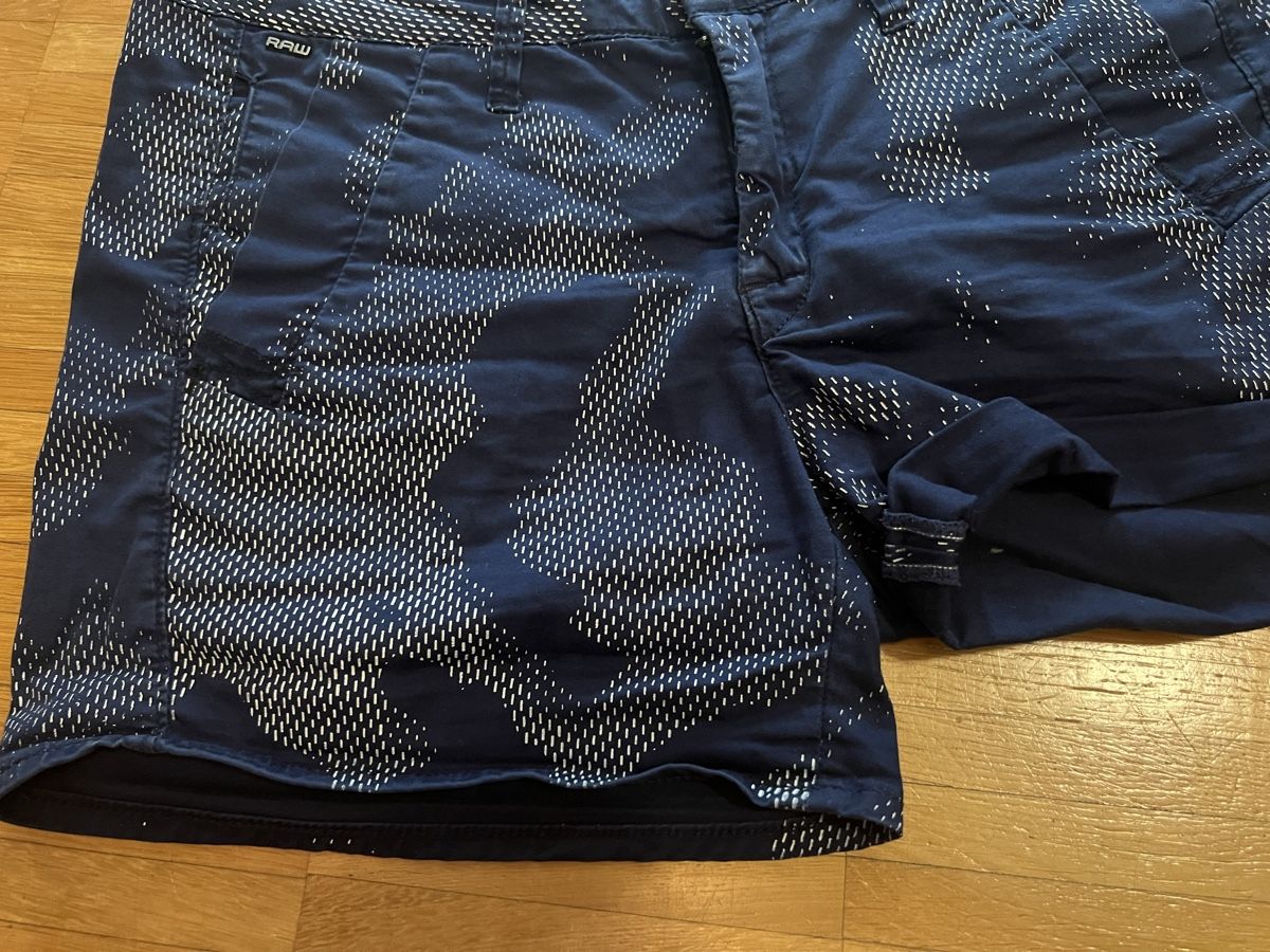 G-Star Pantaloni: G-Star Shorts Gr.27 – Usato da Binz venduto da jousi7 2