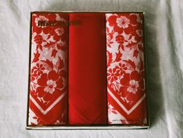 Vintage Set mit 3 Stk. Damen Taschentüchern, "Madame", neu
