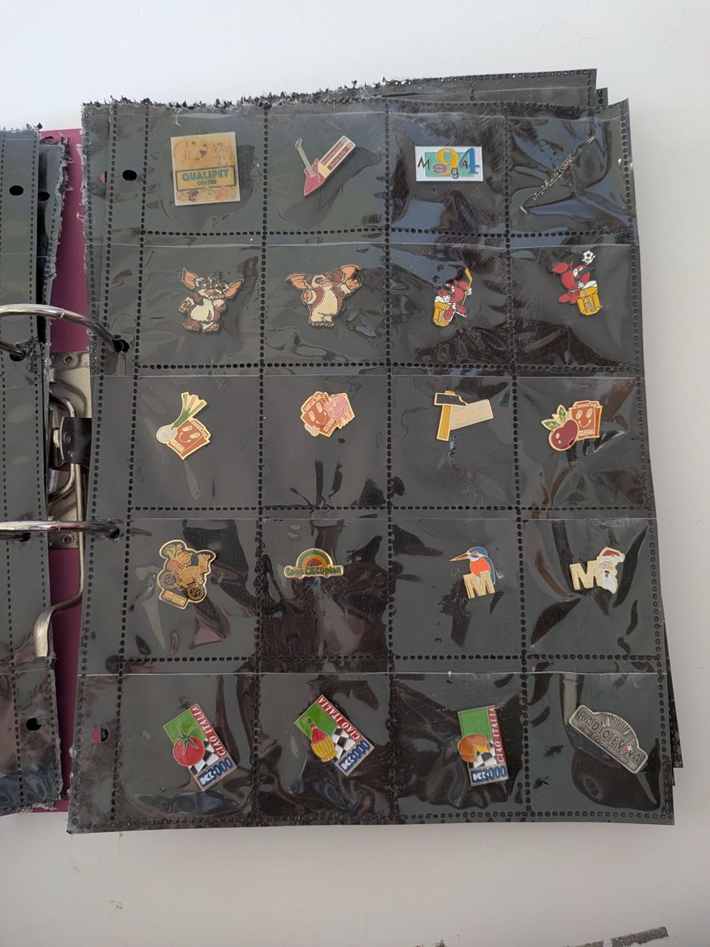 Placchette & Badge: Riesige Pin Sammlung (> 2000 Stück) – Usato da Künten venduto da Dfog 8