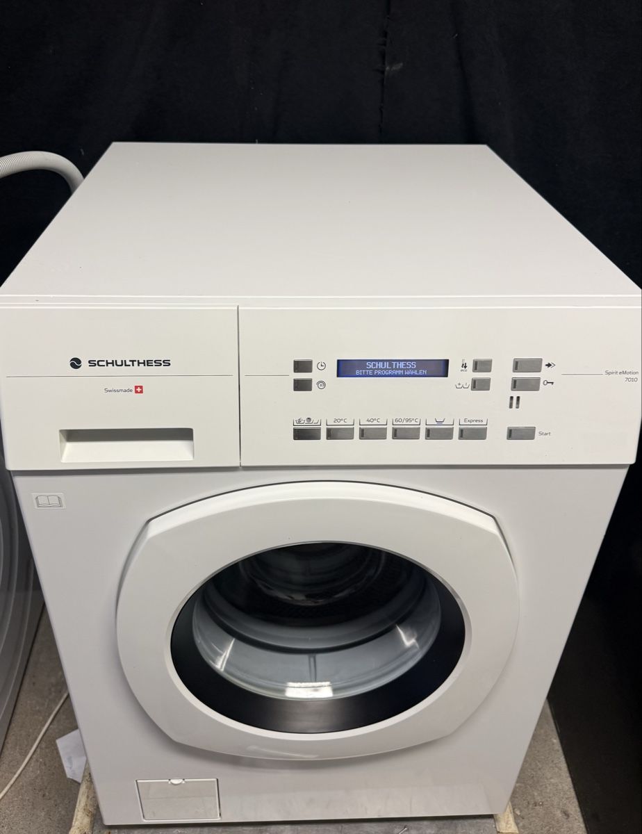 Schulthess Lavatrici: waschmaschine schultheiss – Usato da Adliswil venduto da F.B.E 2