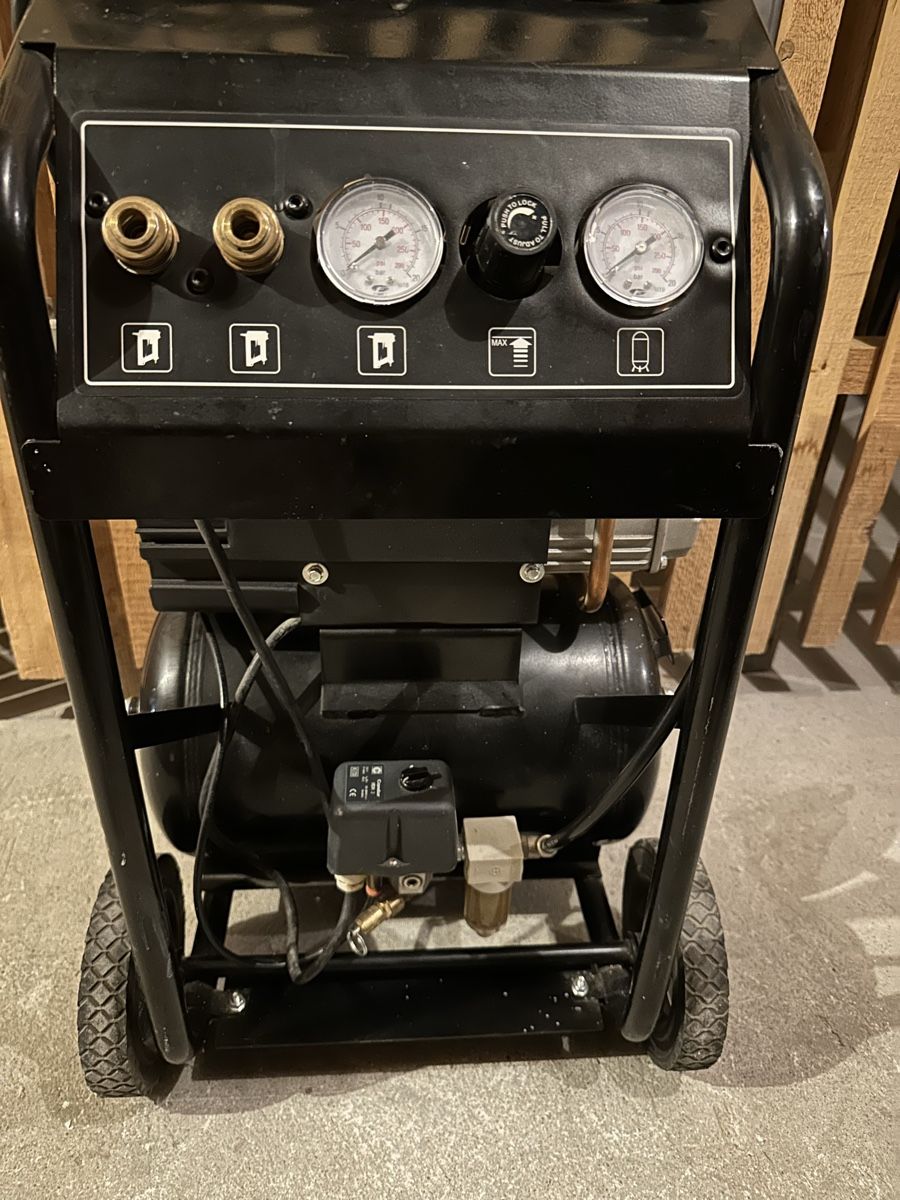 Würth Kompressoren: Würth Master Kompressor K 290-2  – Gebraucht aus St. Gallen von 987JDBA 6