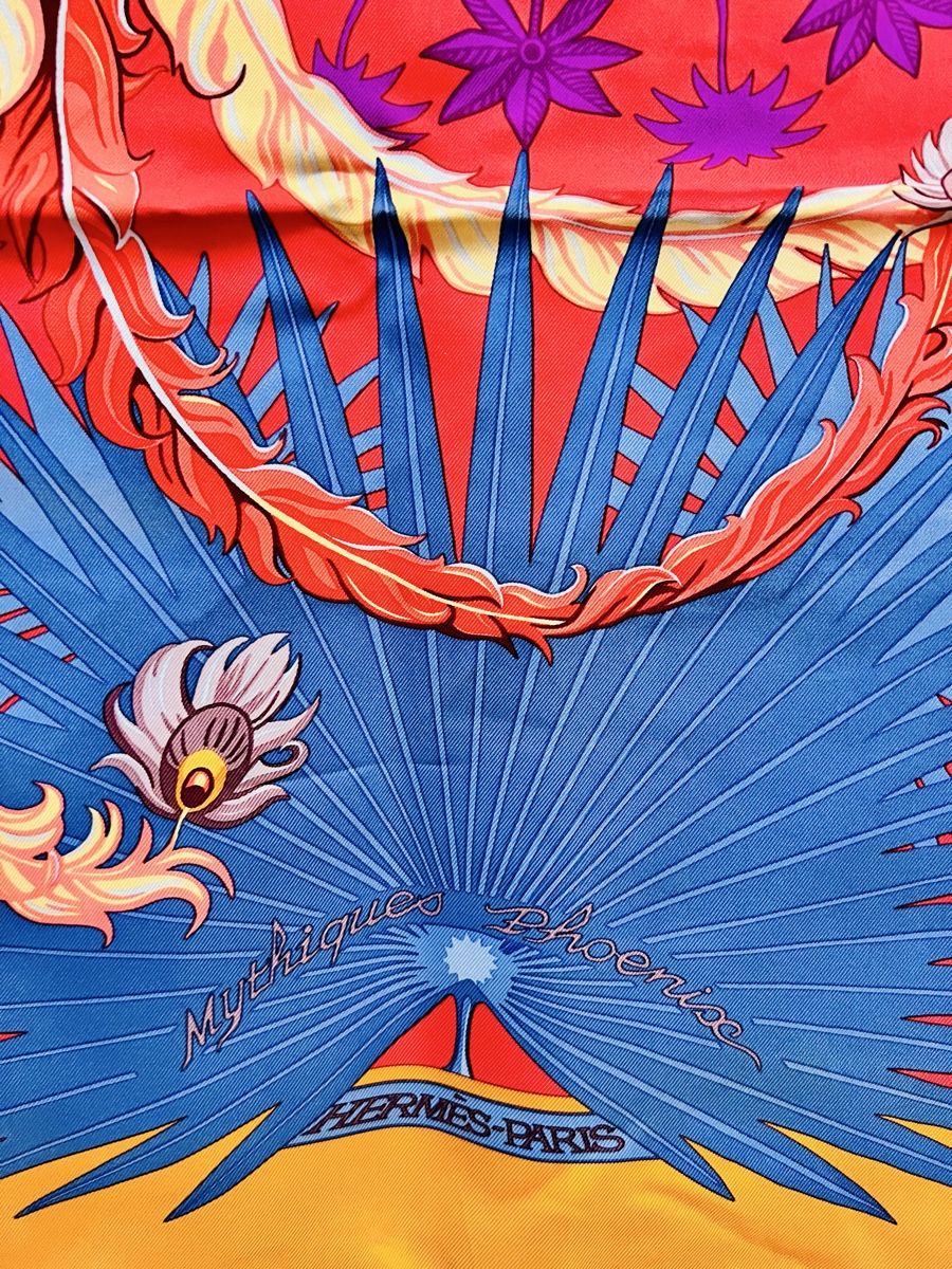 Hermès Foulards, Tücher & Schals: ❤️HERMÈS ❤️ mythique Phoenix foulard – Gebraucht aus Zürich von  2