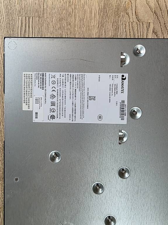 Hub & Switch: Cisco Catalyst WS-C2960X-48LPD-L + 2x SFP Module – Usato da Amriswil venduto da SaSag74 1