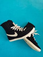 Coole Nike Stiefeli Gr.42 Top Zustand Sneaker