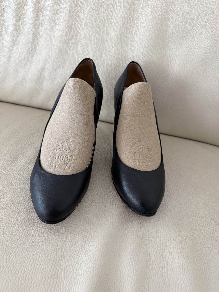 Navyboot Scarpe da donna: Navyboot Pumps weiches Leder Gr. 39 – Usato da Wichtrach venduto da Adriana222 1