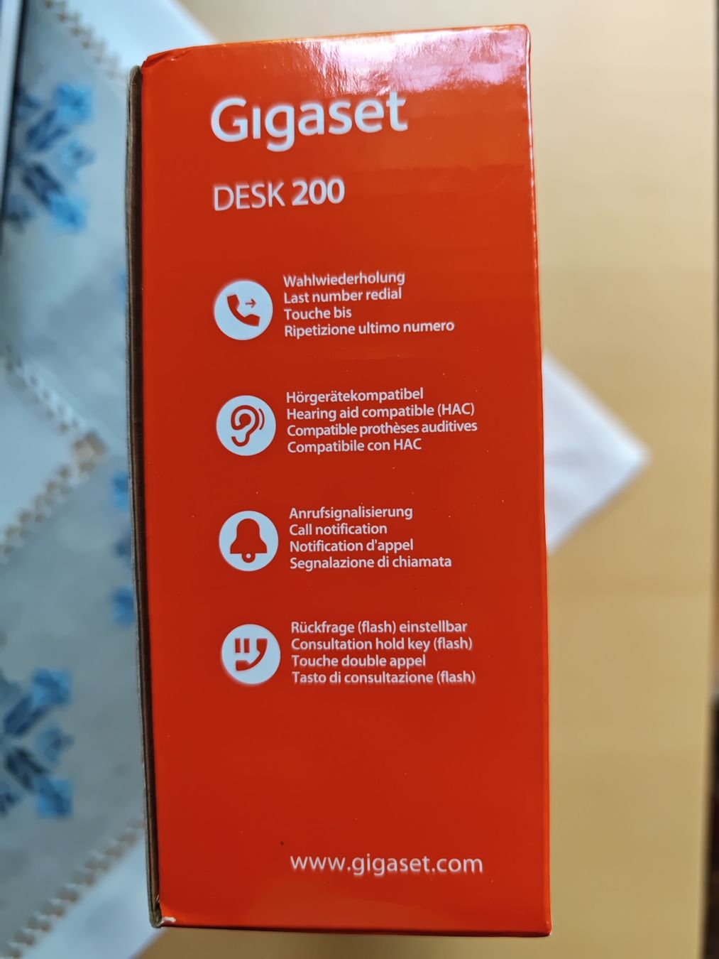 Gigaset Telefoni: Telefon Desk 200 Gigaset – Nuovo e nell'imballaggio originale da Zürich venduto da aru_jbj2 1