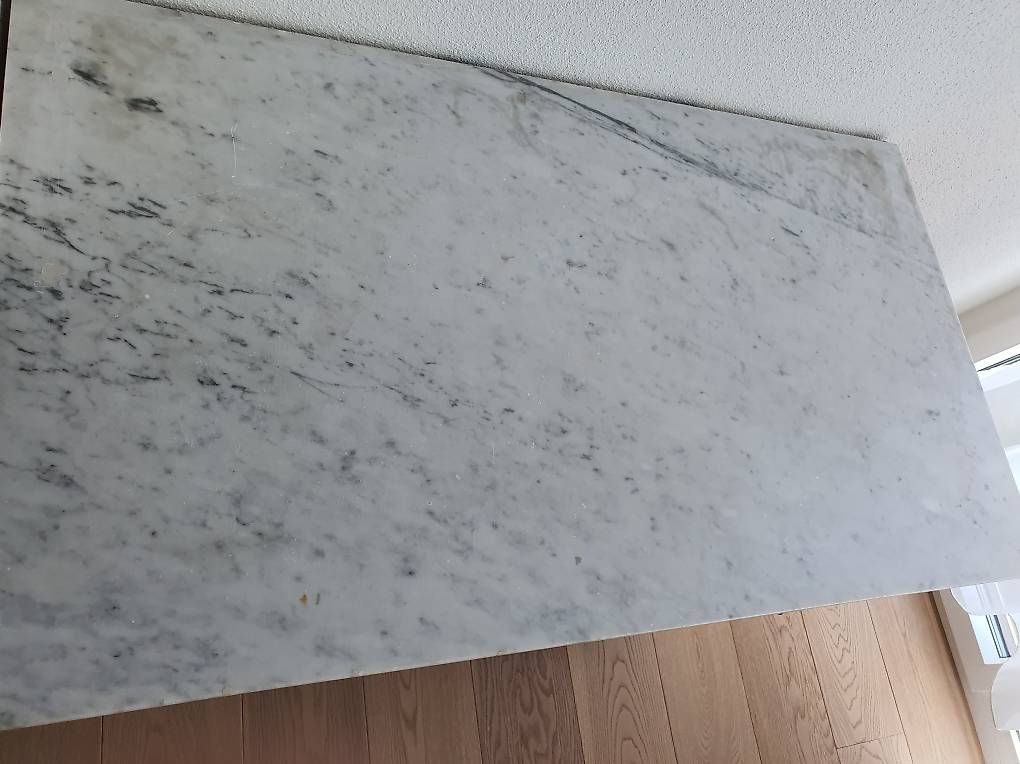 Cassettiere: Kommode mit Marmorplatte aus Kirschholz – Usato da Küssnacht am Rigi venduto da chris042 2