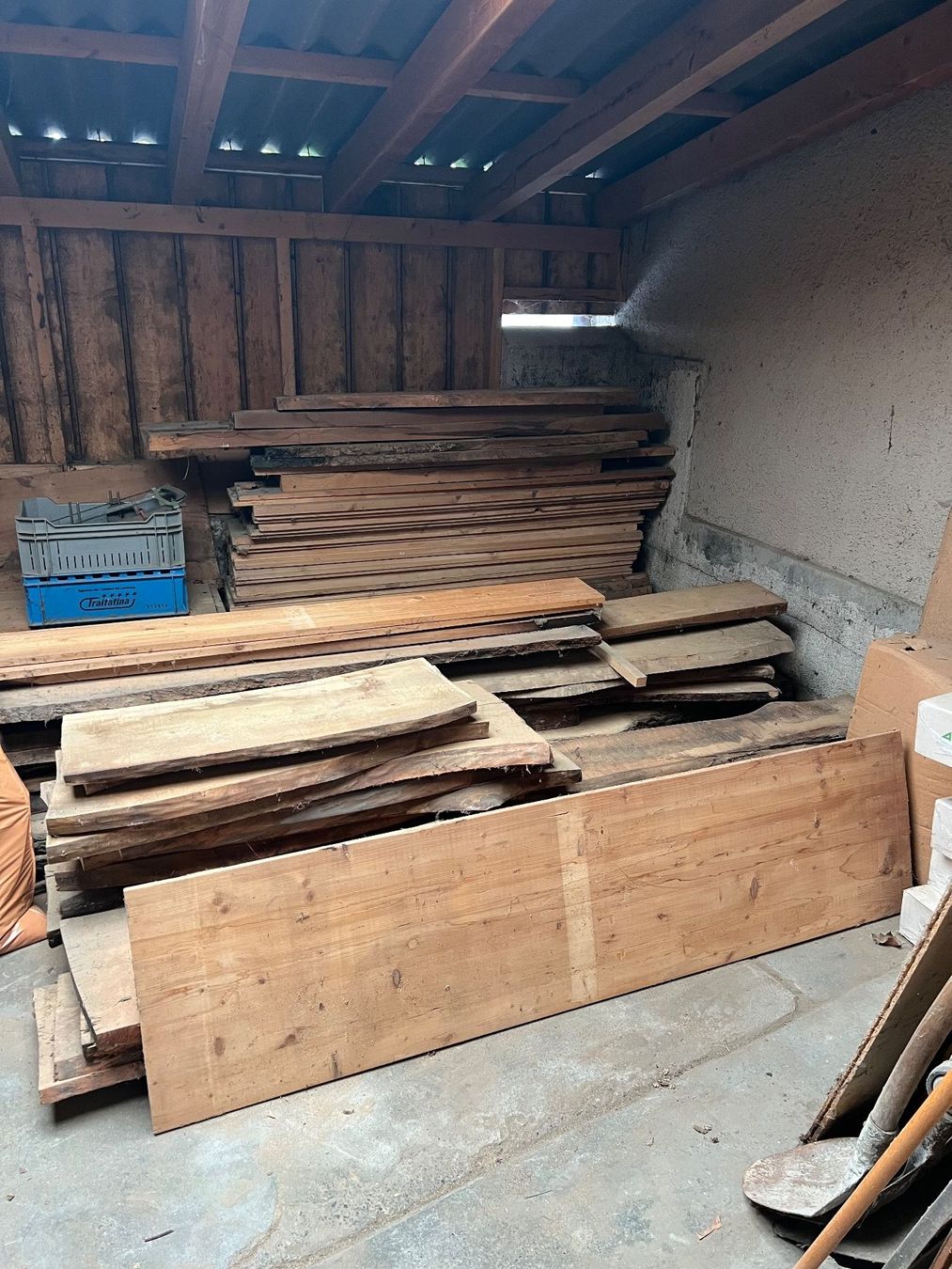 Articoli in legno: Bretter Nussbaum – Usato da Ostermundigen venduto da mapa9 4