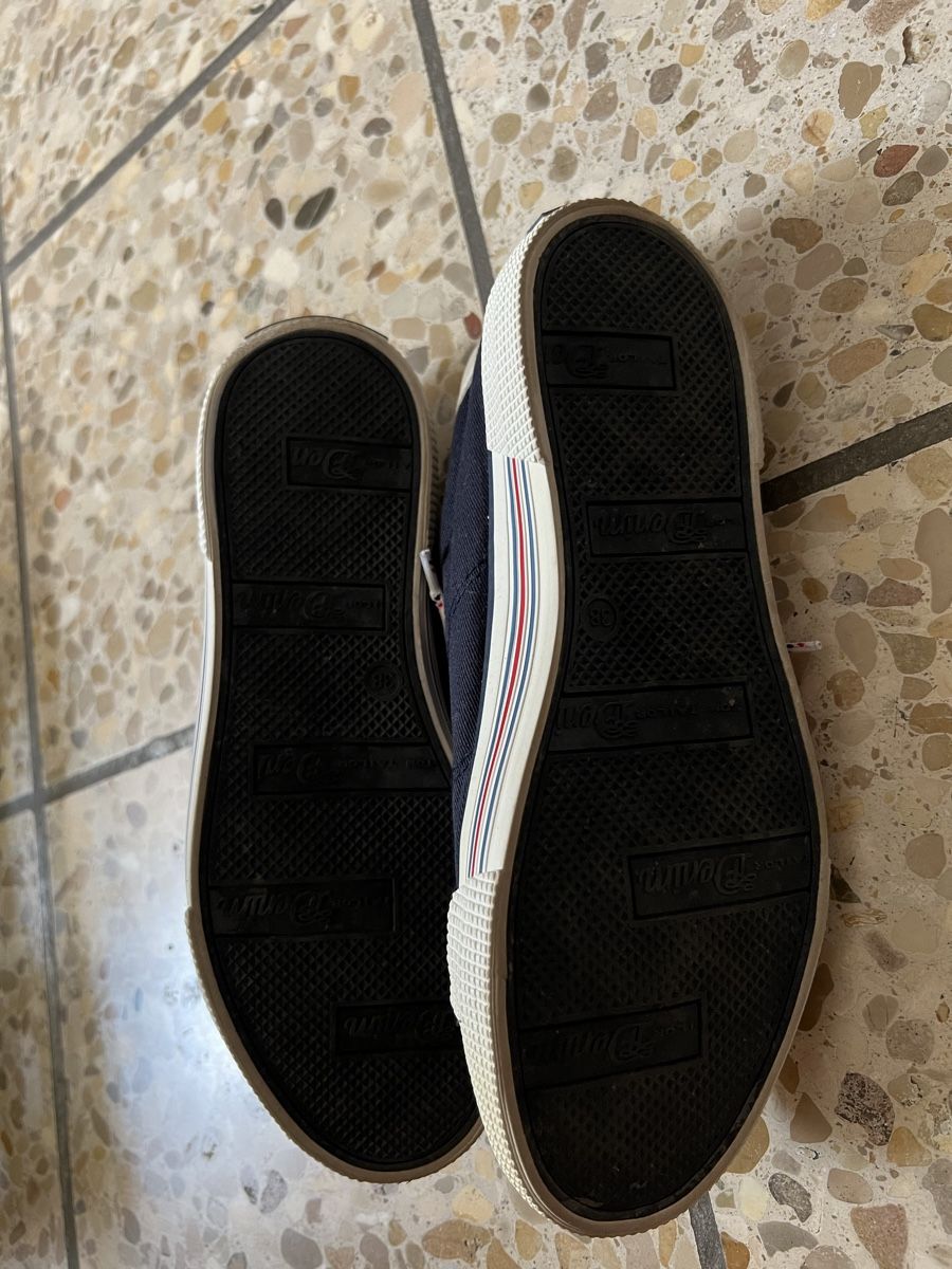 Tom Tailor Scarpe da donna: Tom Tailor Sneaker Gr. 38, Dunkelblau – Usato da Bad Zurzach venduto da Heugumper7 2
