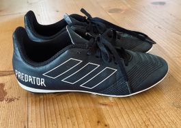 Chaussures de foot Adidas Predator, taille 35,5 parfait état