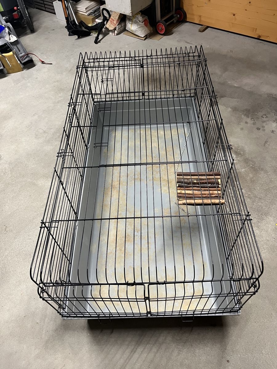 Cages, transport & sécurité: Kleintierkäfig – D'occasion à Wohlenschwil par Home8 2