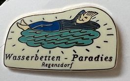 2 Pins "Wasserbetten-Paradies" 1994 - neu