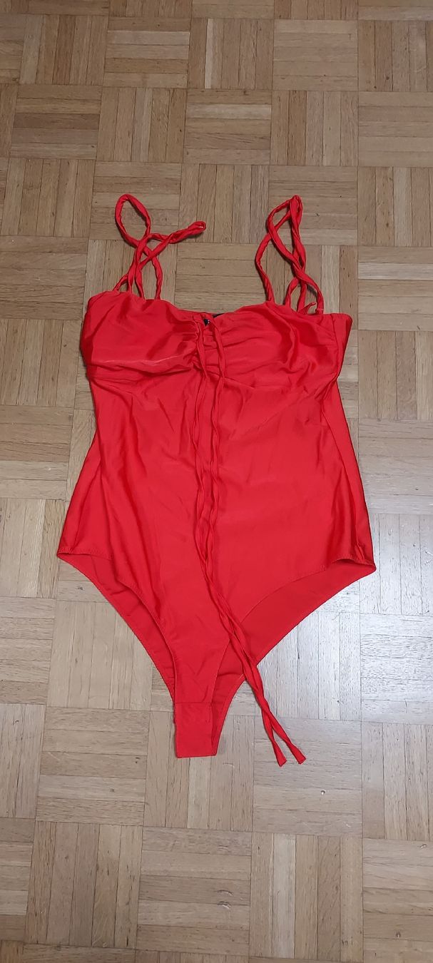 Top: Body Corallo – Nuovo e nell'imballaggio originale da Giornico venduto da Vale_leo86