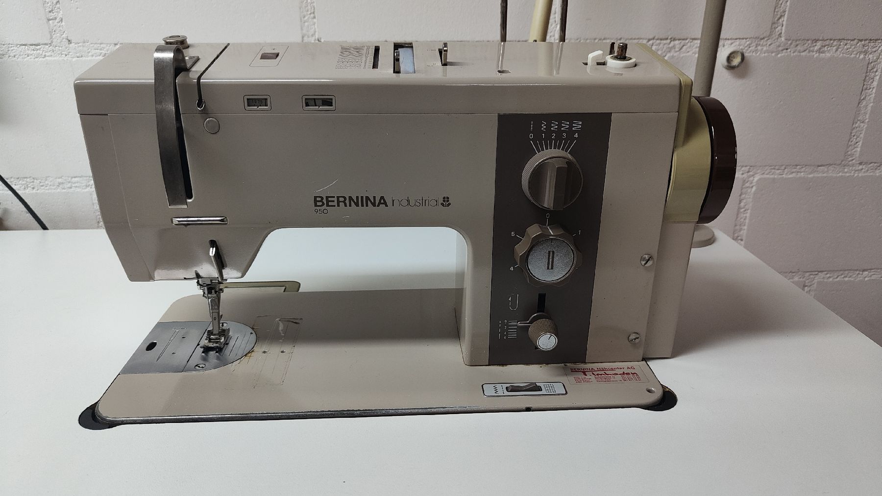 Bernina Nähmaschinen: Bernina Industrial 950  – Gebraucht aus Buochs von I.Bafi