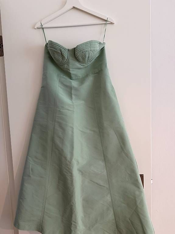 Vestiti: MANGO SELECTION DRESS SIZE M NEW !!! – Usato da Wallisellen venduto da Marij1986