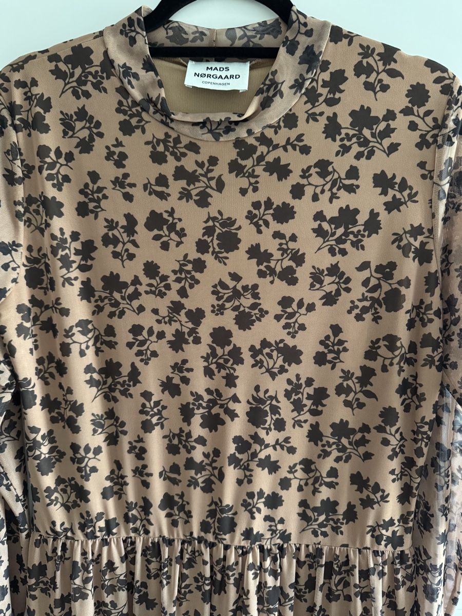 Mads Nørgaard Vestiti: Mads Norgaard Floral Mesh Kleid – Nuovo (secondo la descrizione) da Zürich venduto da ljp_2hsx 1