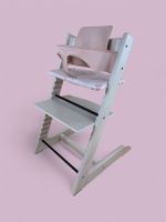 Stokke® Tripp Trapp inkl. Babyset & Kissen / Whitewash