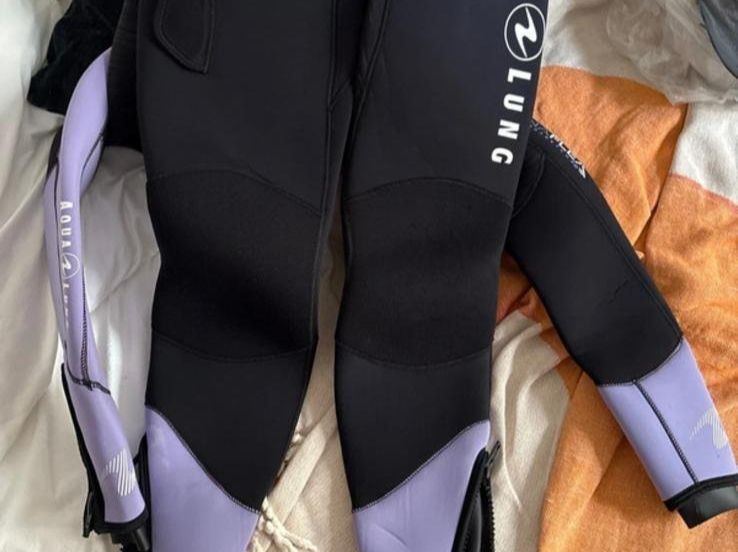 Mute per immersioni: Combinaison de plongée Aqualung, taille L, comme neuf! – Nuovo (secondo la descrizione) da Lausanne venduto da AnnaC123 3
