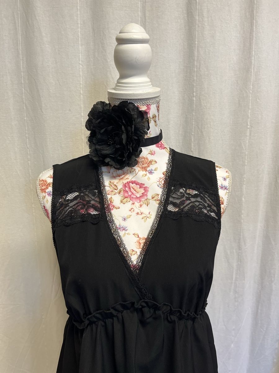 Guess Blusen: Schwarze longbluse von Guess Gr. M – Neu (gemäss Beschreibung) aus Unterägeri von Thomasli 7