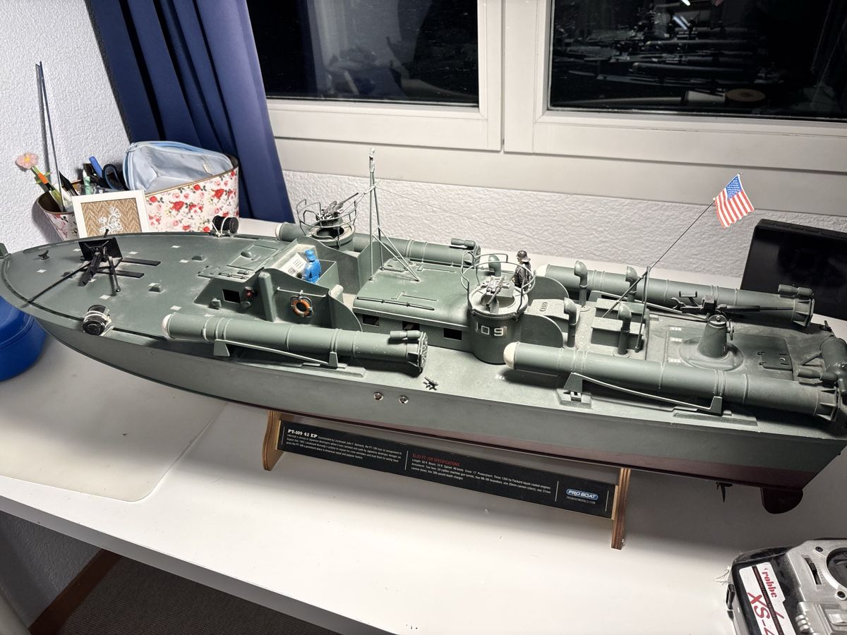 RC Kits de montage: Rc Modellschiff Amerikanischer Ubootjäger – D'occasion à Sursee par sil_hjc8 2