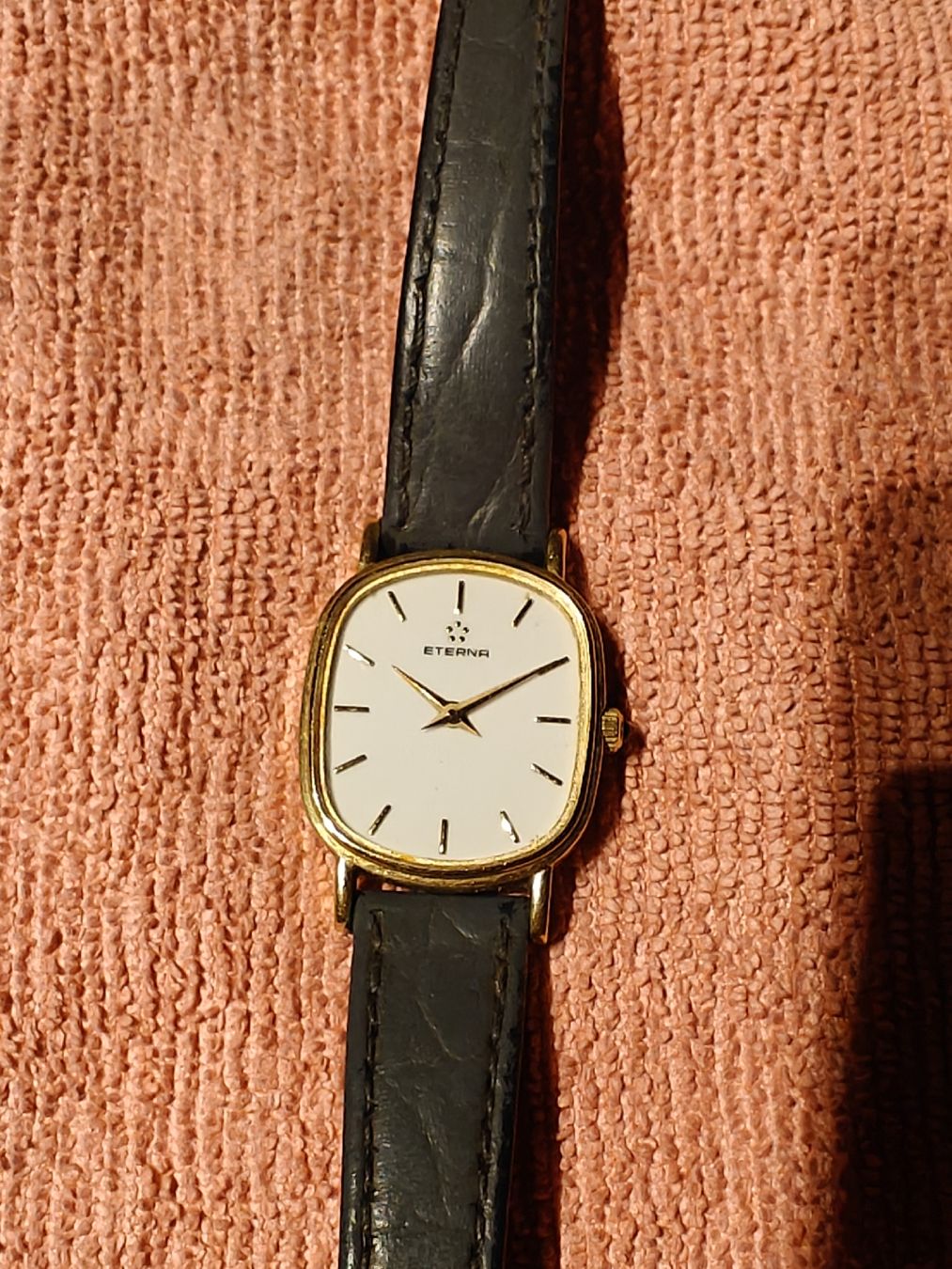 Eterna Orologi: ETERNA Quartz 750 Gold – Usato da Malans GR venduto da mesmen