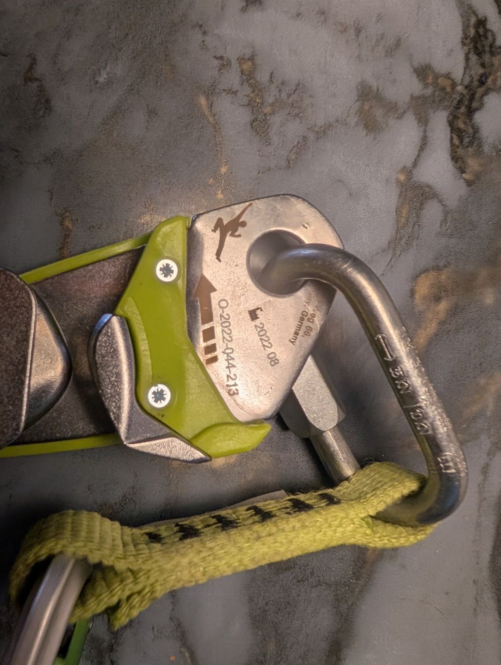 Kletterausrüstungen: Edelrid Ohm Sicherungsgerät – Gebraucht aus Urdorf von she_8mt6 2