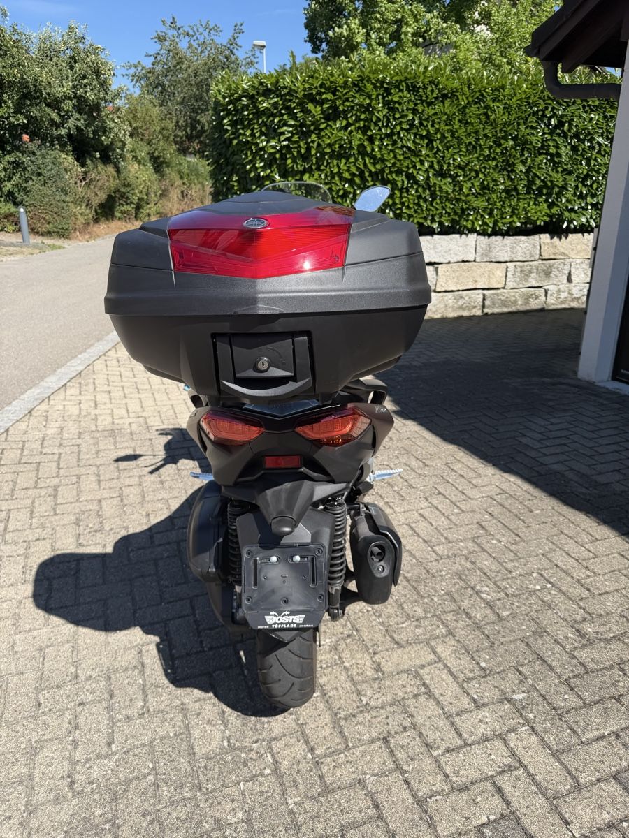 Yamaha Scooters: YAMAHA XMAX 300 ABS Roller – D'occasion à Berikon par lai_8wpt 5