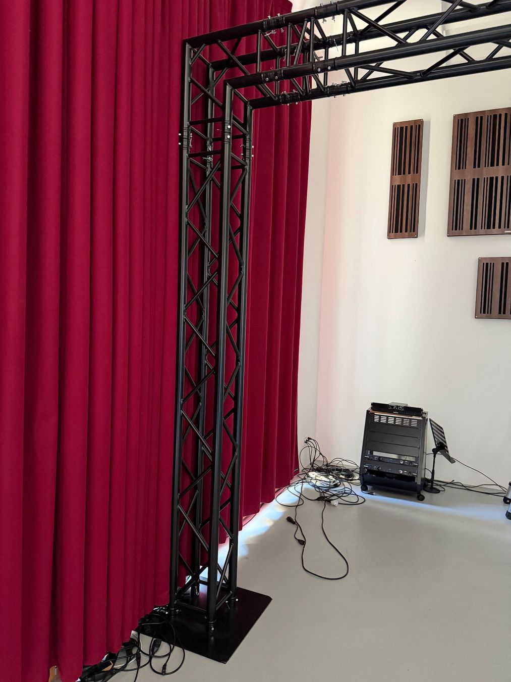 Truss: Global Truss Traverse Bühnenequipment – Gebraucht aus Neuhausen am Rheinfall von stefxyz 3