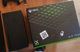 Xbox Series X / Top Zustand / inkl. 5 Spiele