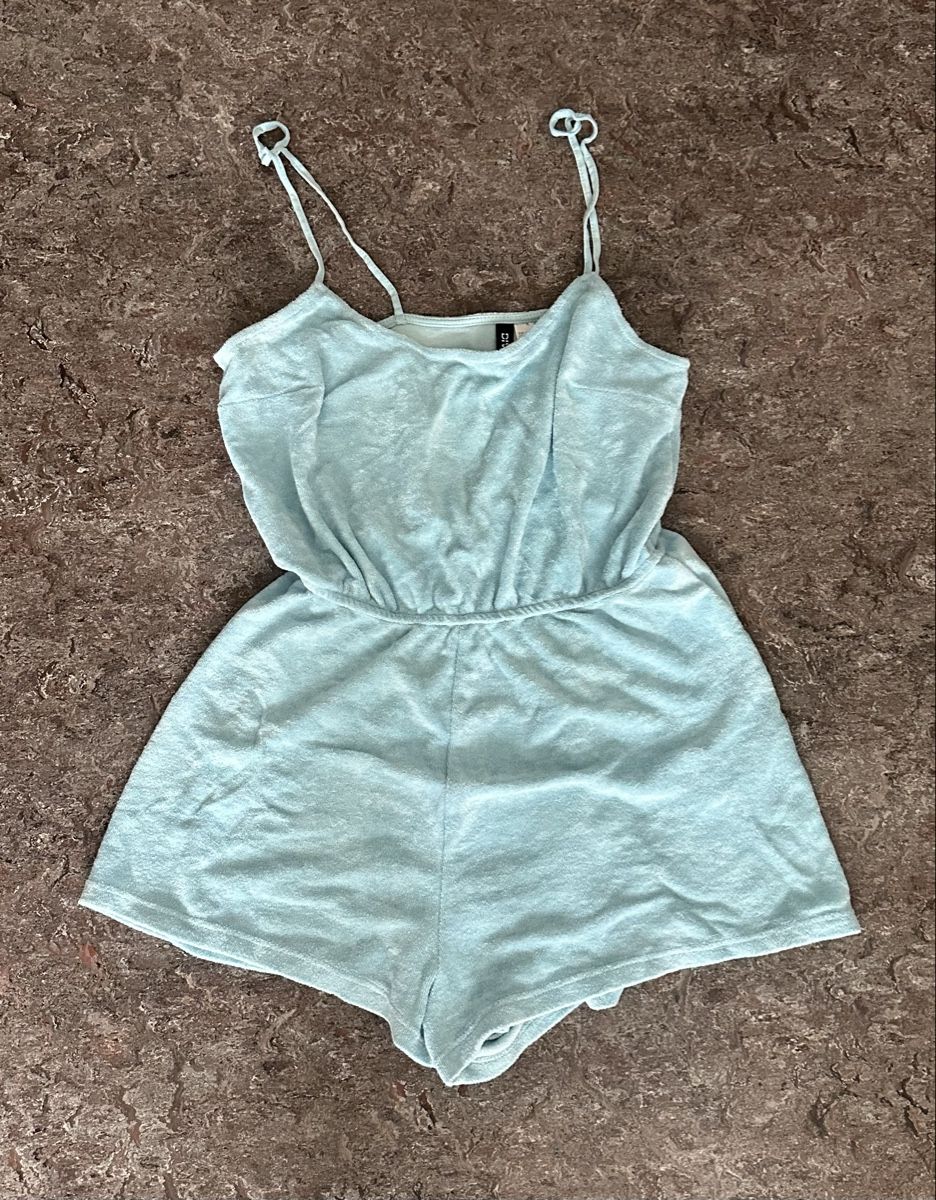 H&M Tute: Jumpsuit H&M  – Usato da uerikon venduto da SITRRY4