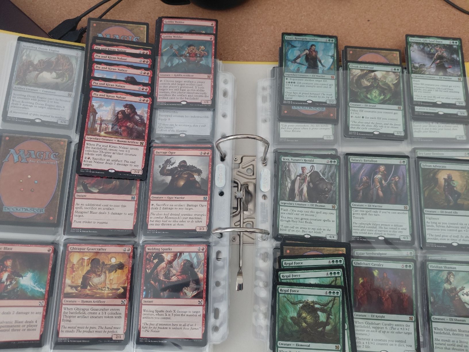 Magic The Gathering Carte collezionabili: Commander 19 Karten und Elves vs. Inventors – Usato da Kehrsatz venduto da Jadeeeee 1