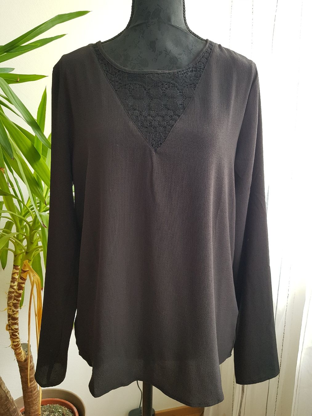 Only Blusen: ONLY Bluse, Schwarz, Gr. 36, mit Spitze, Top Zustand! – Neu (gemäss Beschreibung) aus Nendeln von Zopfie_ 5