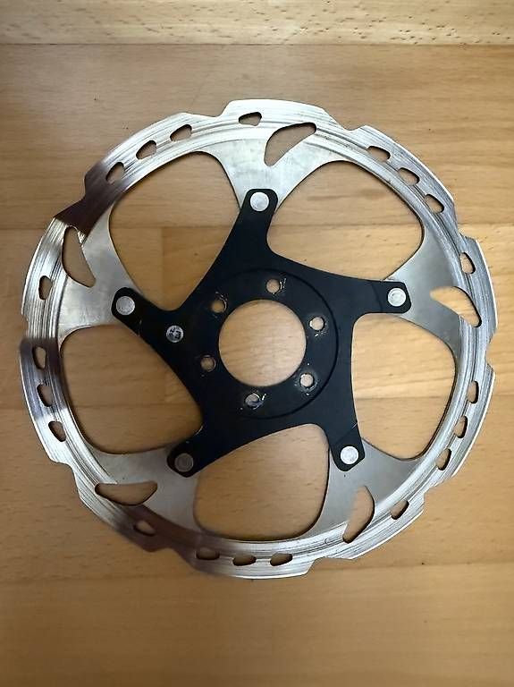 Shimano Pezzi di ricambio: Shimano XT ICE Tech Bremsscheibe 180mm SM-RT76 – Usato da Zürich venduto da p3t5