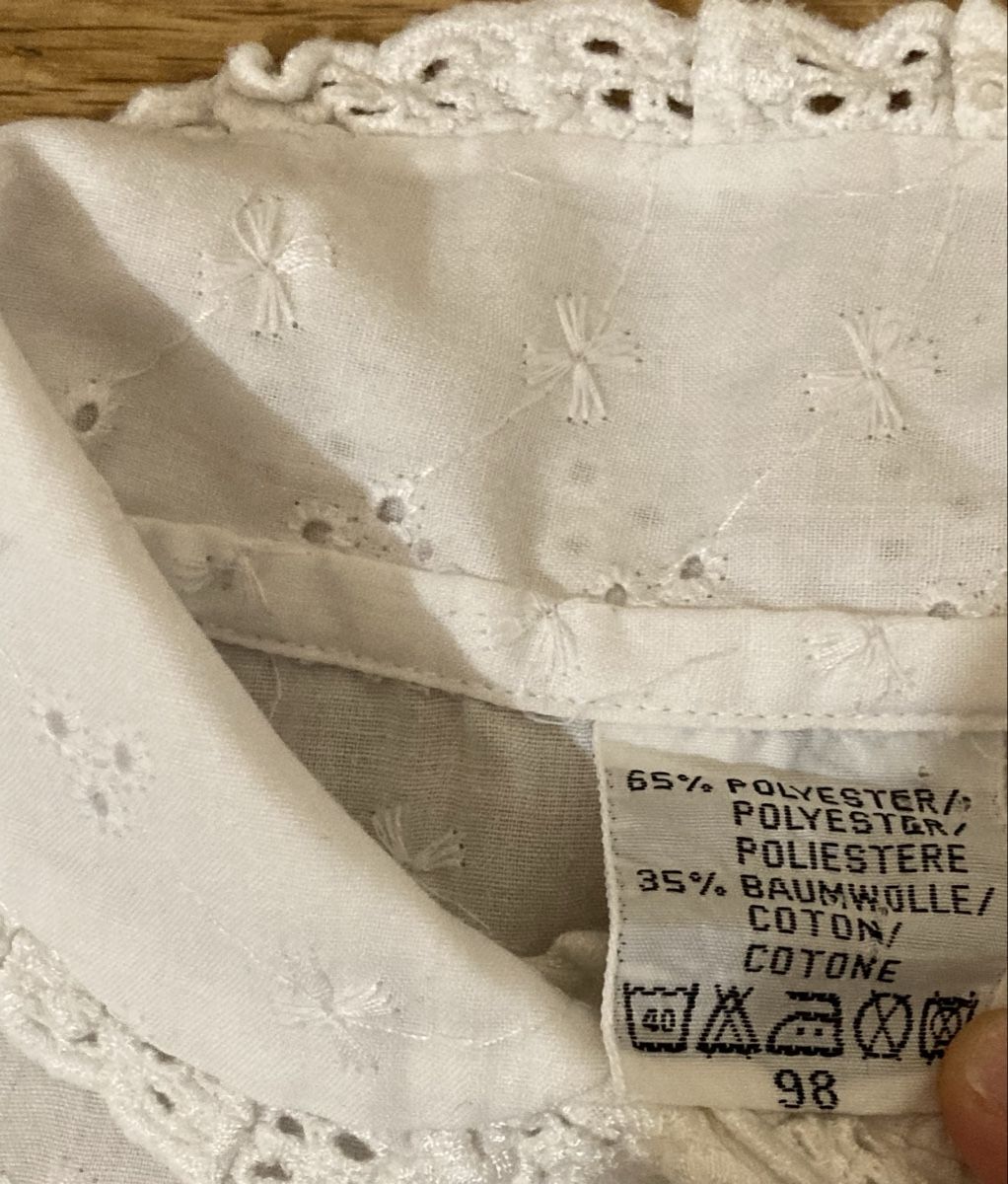 Camicette, T-shirt & Top: Weisse Bluse, Grösse 98 – Usato da Zürich venduto da Ekka 1
