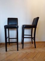 2 Barhocker Leder schwarz mit Holzgestell