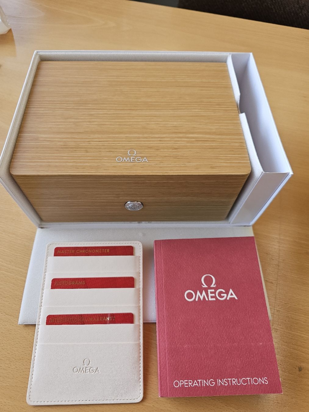 Omega Orologi: Omega Seamaster Aqua Terra GMT Worldtimer 43mm – Nuovo (secondo la descrizione) da Dättlikon venduto da Zuralo 6