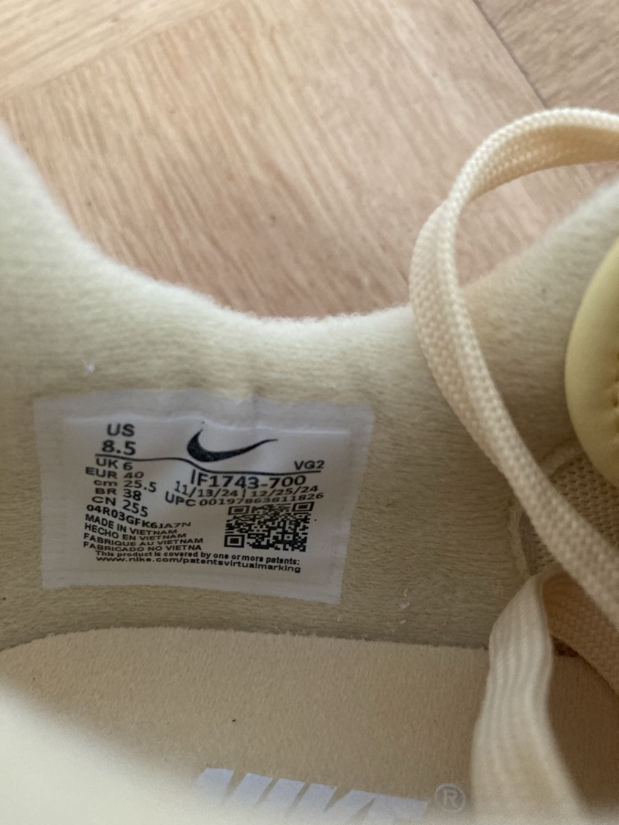 Nike Scarpe da donna: Nike WMNS FIELD GENERAL Gr.40/US 8.5 – Nuovo e nell'imballaggio originale da Biel/Bienne venduto da Jenny-Lea 2