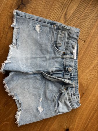 ZARA shorts Größe 152 hellblau