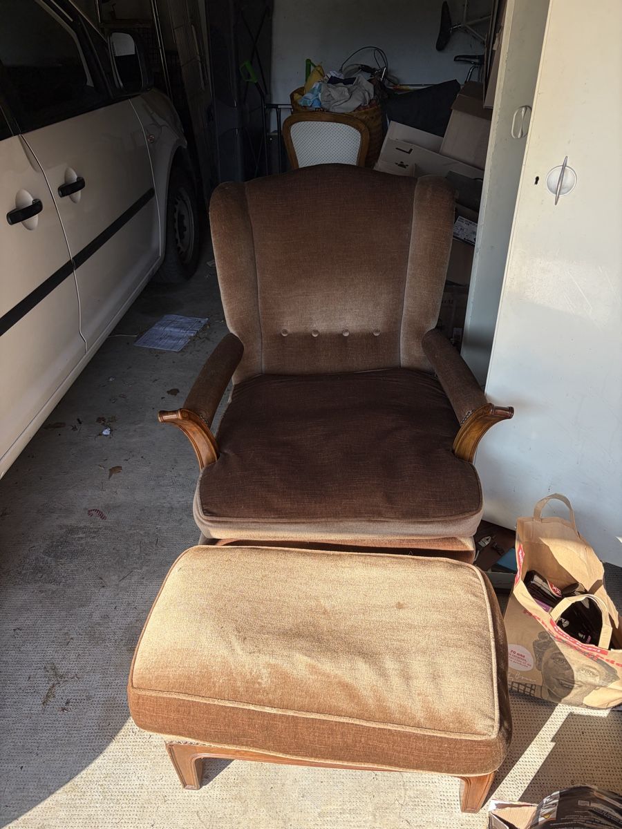 Sessel: Fauteuil – Gebraucht aus Plan-les-Ouates von car_x969 1
