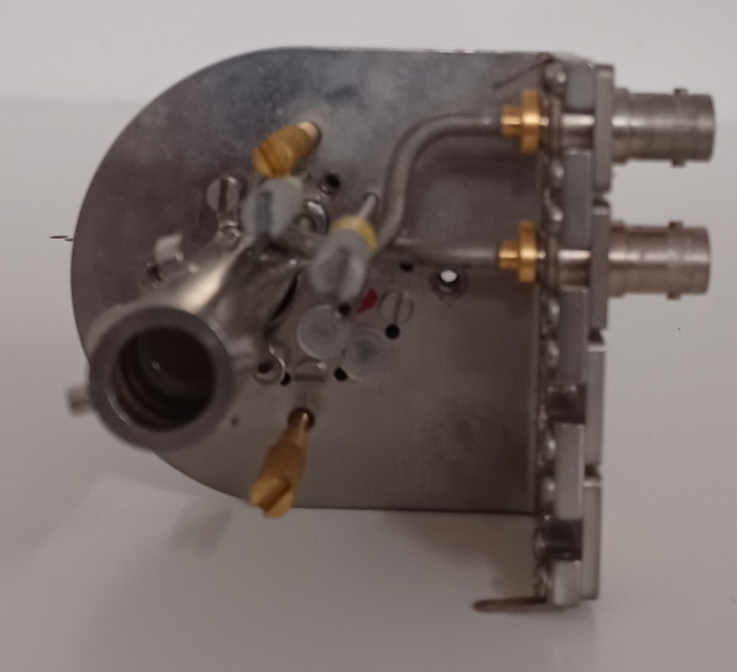 Accessori da laboratorio: Bruker NMR Probe 500 SB – Usato da Niederdorf venduto da LeptonAG_Labor 2