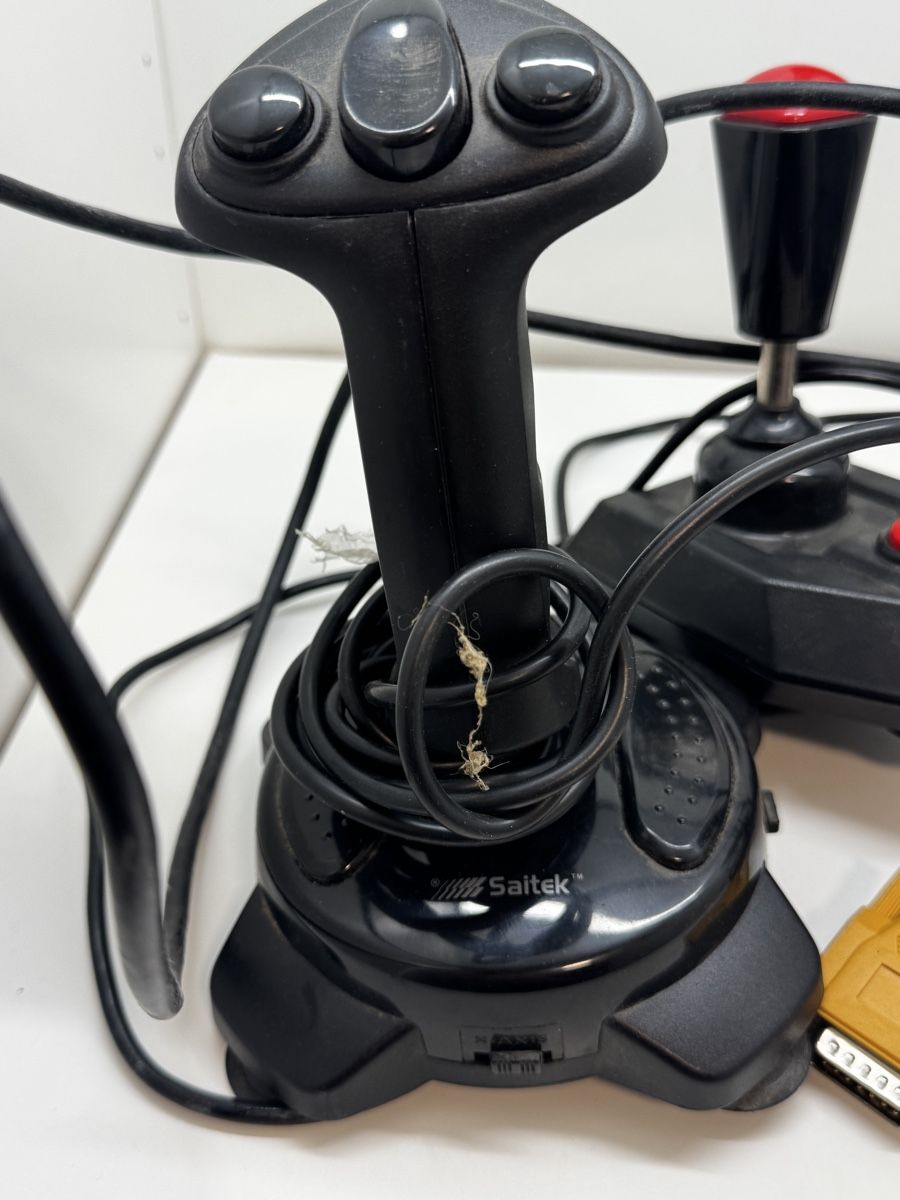 Controller: 3er Set Joysticks: Saltek, Swift/Joy, Quickjoy Top Star – Usato da Schlieren venduto da Eldi84 1