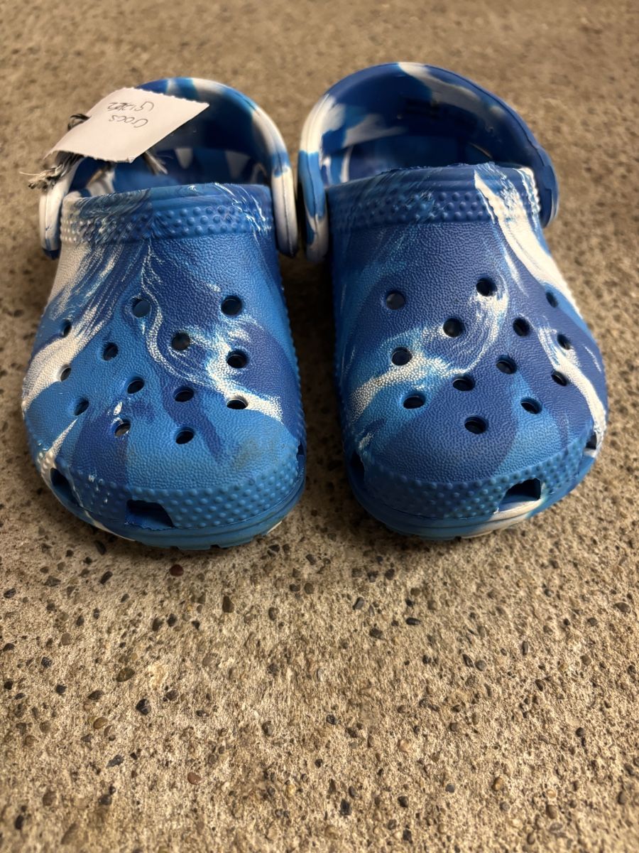 Crocs Scarpe per ragazzi: Crocs, Grösse 21/22 – Usato da Büren an der Aare venduto da Nikito2001 2