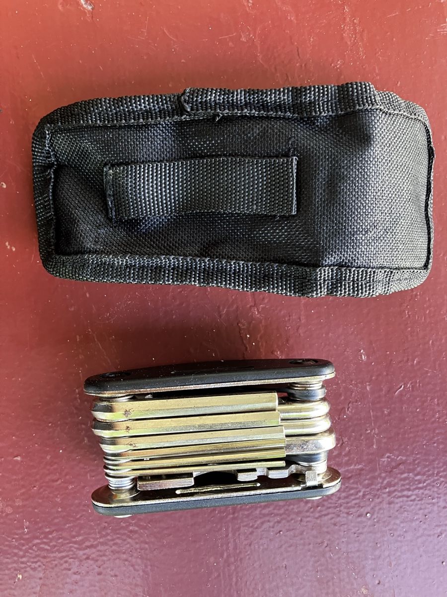 Tutti gli attrezzi: Werkzeug-Multitool – Usato da Buchs AG venduto da Allerleis 3