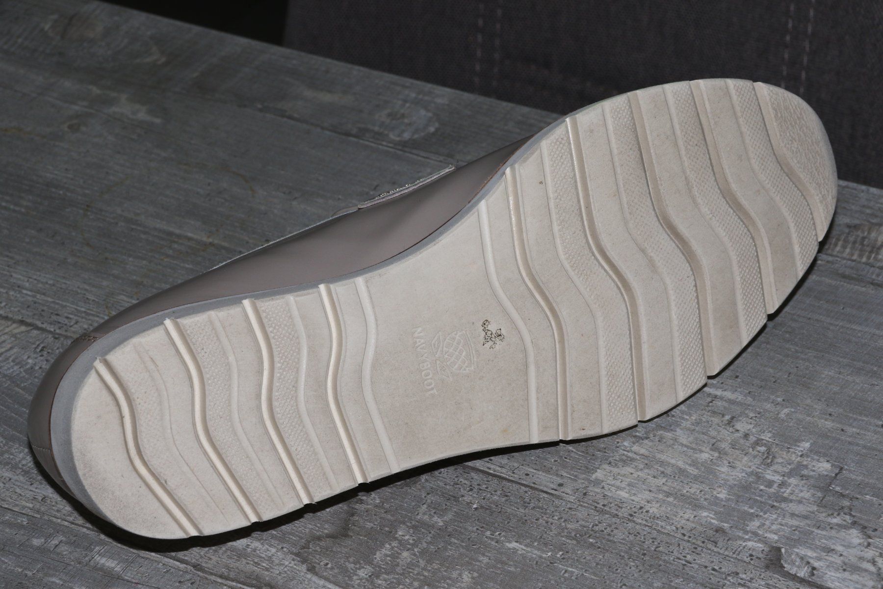 Navyboot Scarpe da donna: Schuhe von NAVYBOOT Gr.37  Innensohle ca.24cm – Usato da Oberwil-Lieli venduto da Svetlana28 7