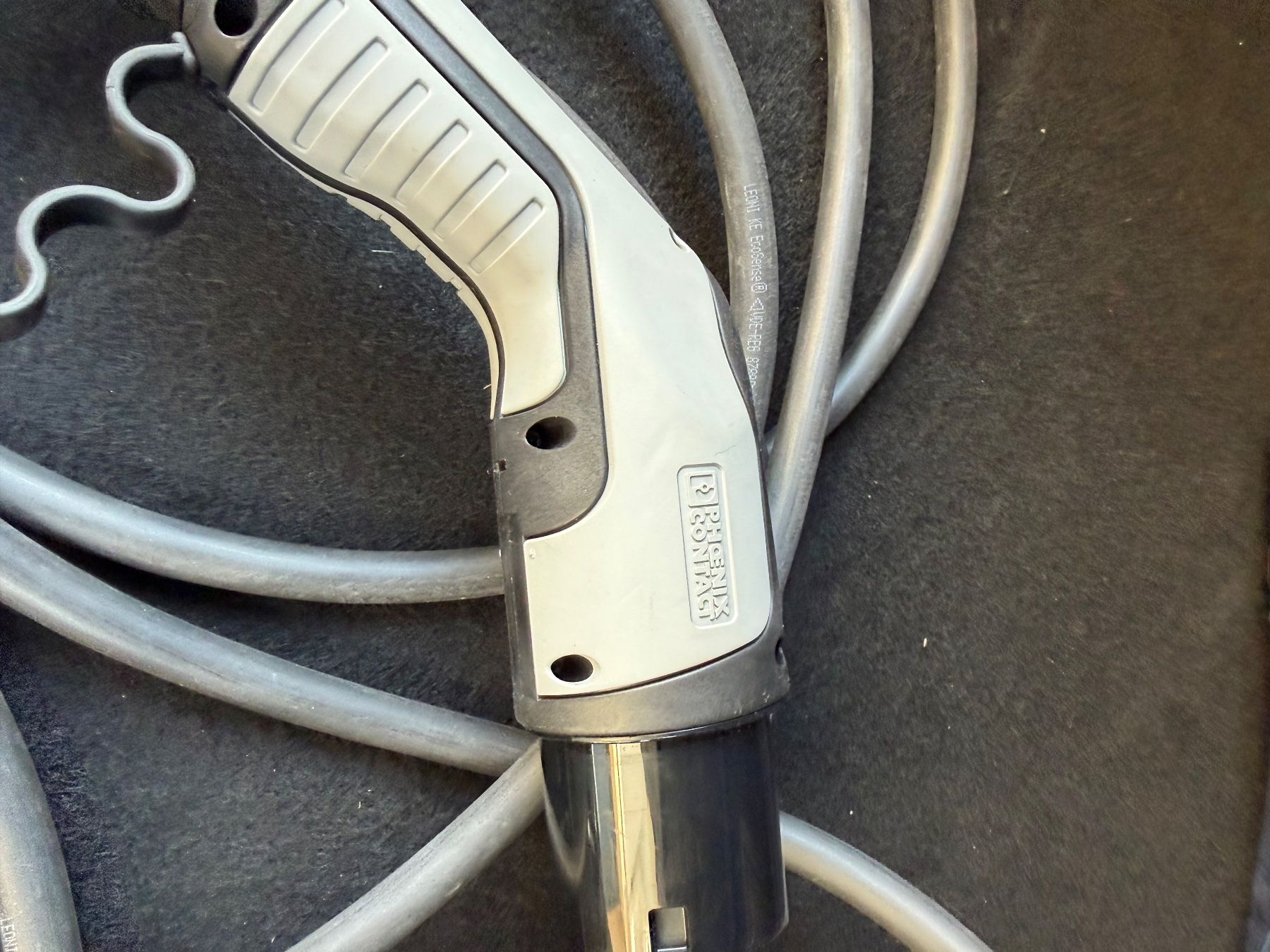 Phoenix Contact Cavi: Typ 2 Ladekabel für Elektro oder Plug in Hybrid Autos – Usato da Engelberg venduto da Cannondale41 2