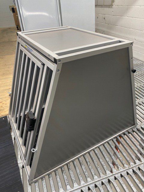 Gabbie, trasporto & Sicurezza: Hundebox Midi TB 50 M – Nuovo (secondo la descrizione) da Au ZH venduto da ausee01 4