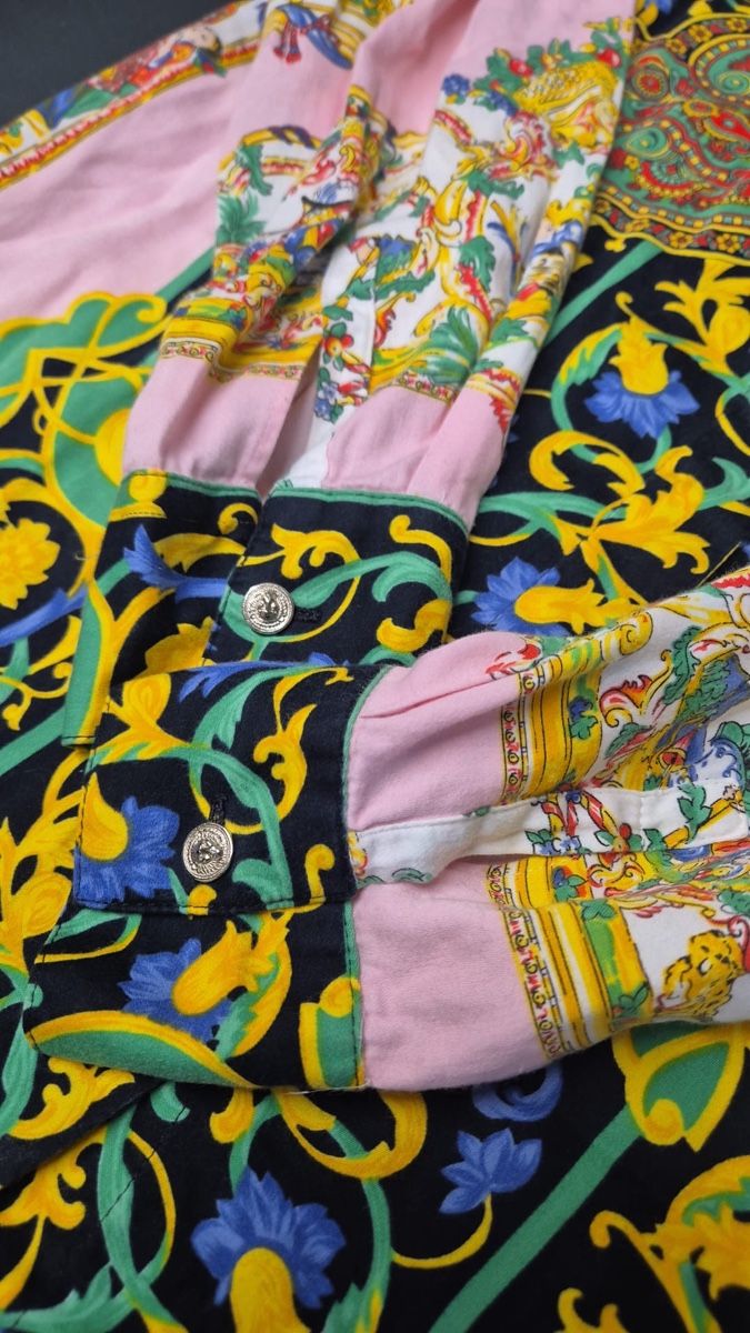 Versace Camicette: Versace (Versus) Vintage Hemd – Usato da Zürich venduto da chloe26 1