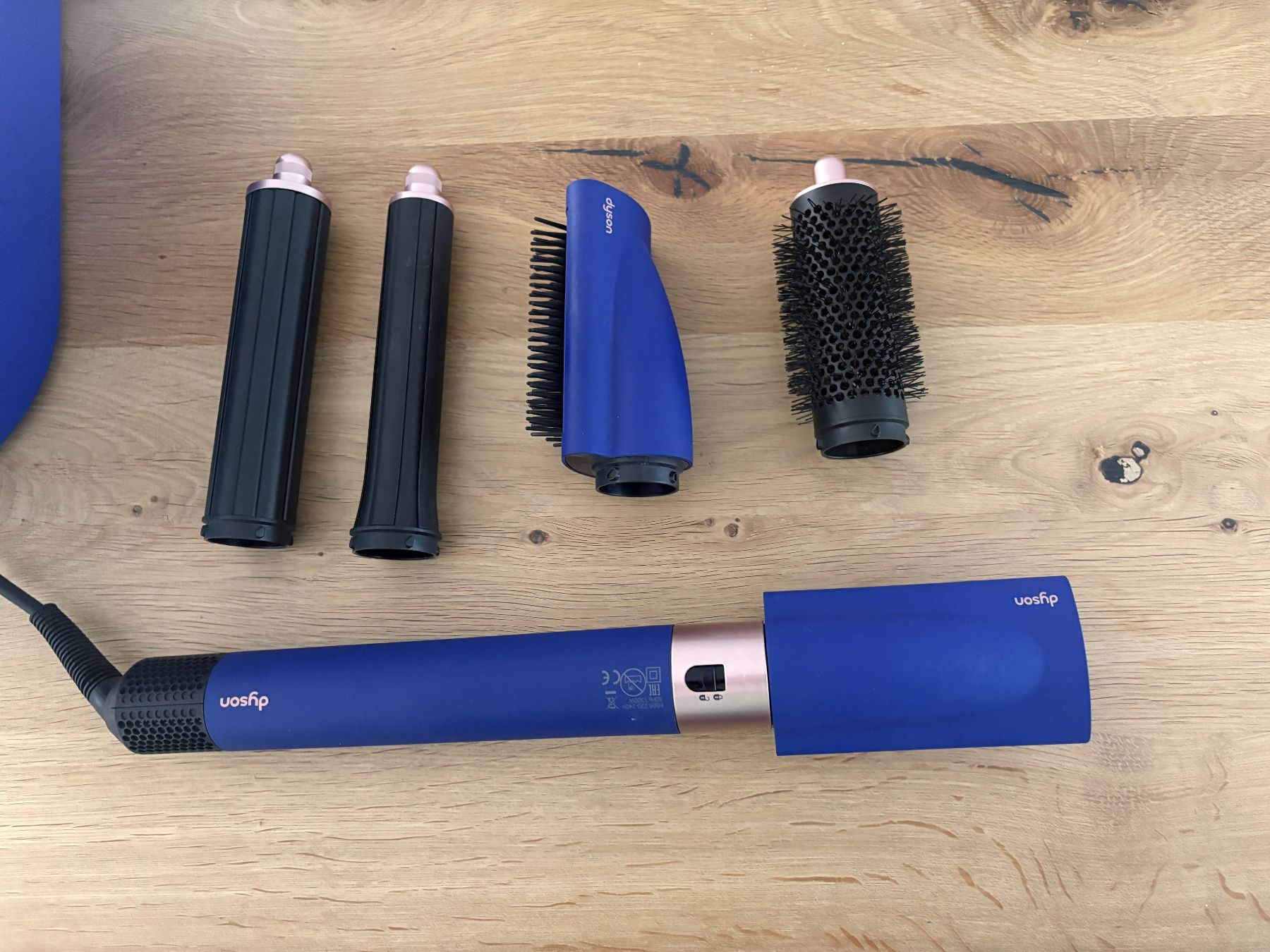 Dyson Asciugacapelli: Dyson Airwrap LONG HS05 Multi-Haarstyler Complete blue/blush – Usato da Lausen venduto da sen_jm7c 8
